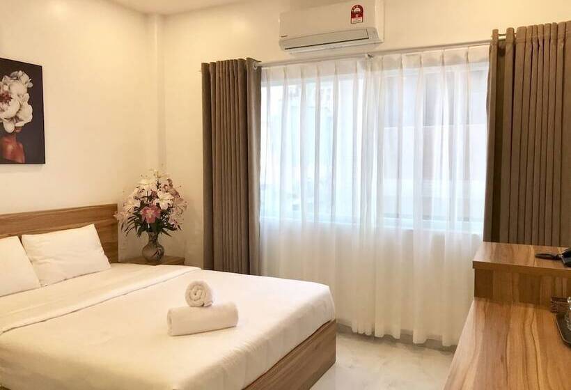 تختخواب و صبحانه Louis Hotel   Bui Vien Walking Street