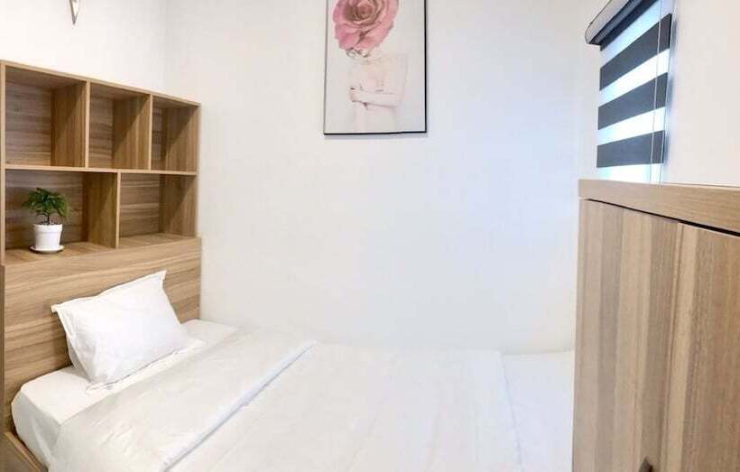 تختخواب و صبحانه Louis Hotel   Bui Vien Walking Street