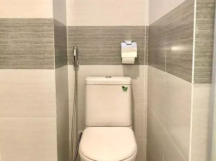تختخواب و صبحانه Louis Hotel   Bui Vien Walking Street