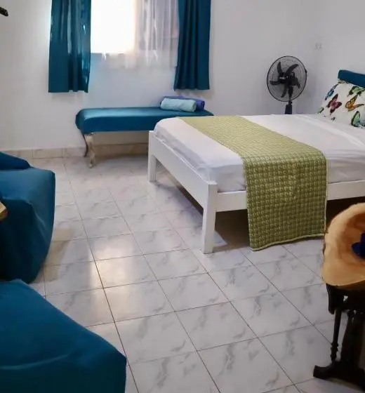پانسیون Butterfly Lodge