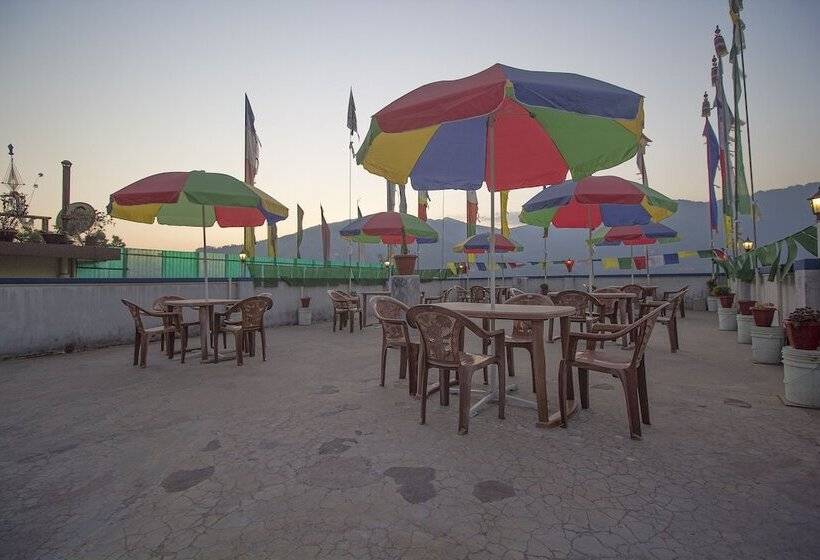 Capital O 24942 Hotel Lhasa