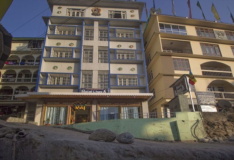 Capital O 24942 Hotel Lhasa