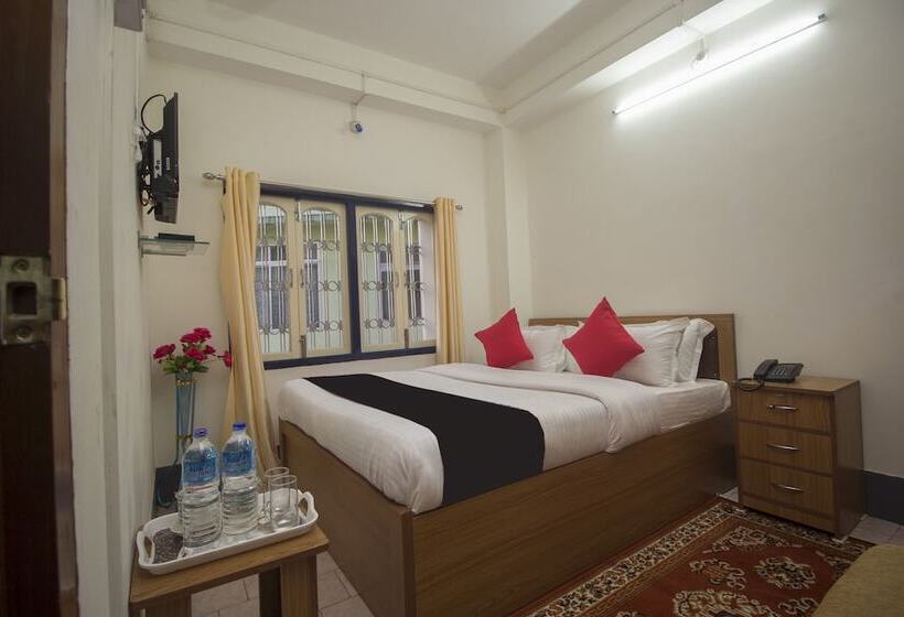 Capital O 24942 Hotel Lhasa