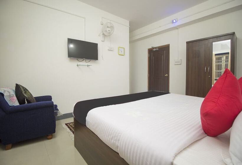 Capital O 24942 Hotel Lhasa