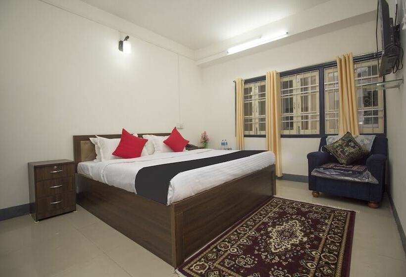 Capital O 24942 Hotel Lhasa