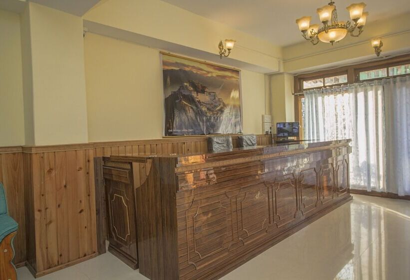 Capital O 24942 Hotel Lhasa