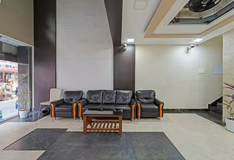 Fabhotel Chennai Palace   Nr Mgr Memorial & George Town