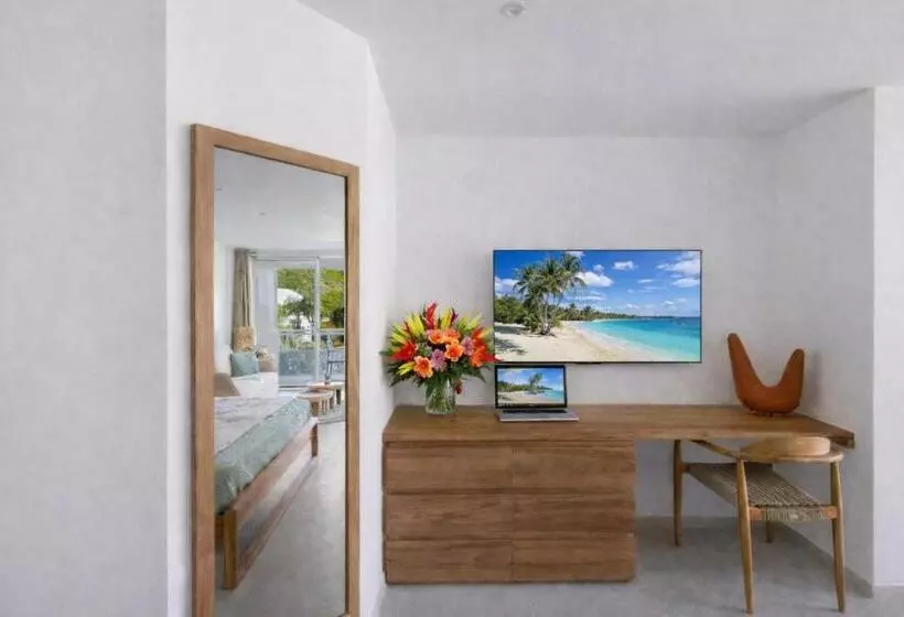 Anse Marcel Cove Suites