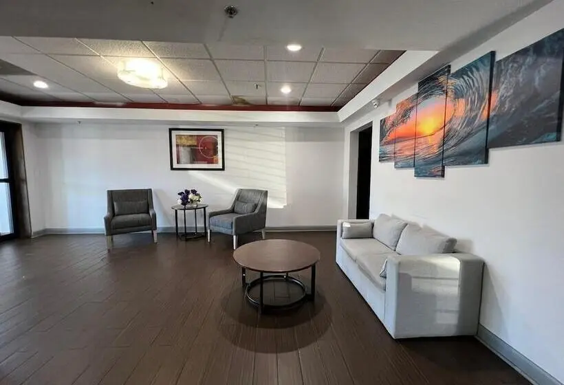 Hotelli Speedway Inn & Suites Griffin Us 19