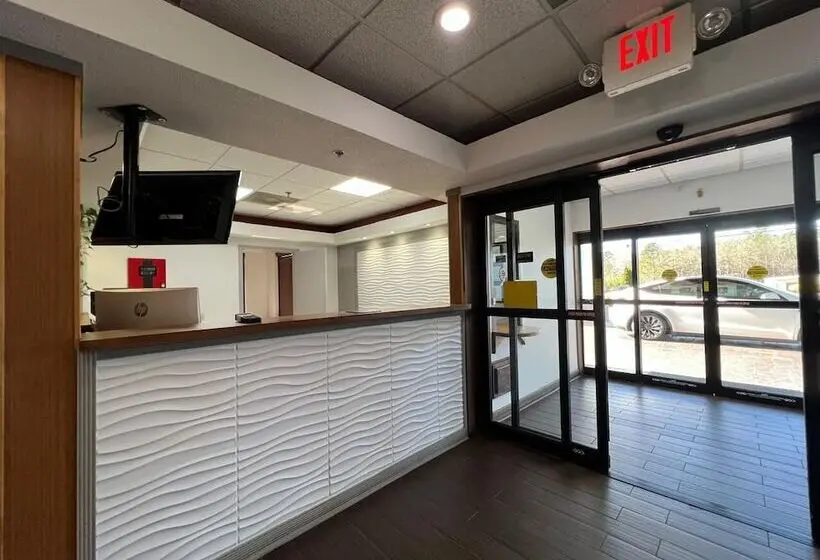 Hotelli Speedway Inn & Suites Griffin Us 19