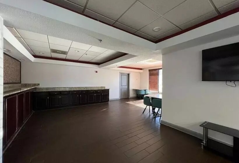Hotelli Speedway Inn & Suites Griffin Us 19