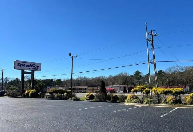 Hotelli Speedway Inn & Suites Griffin Us 19