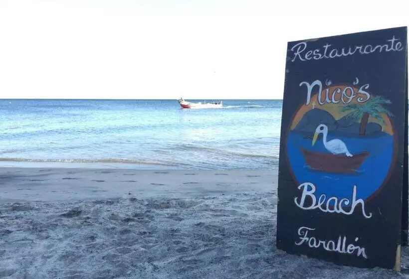 Aamiaismajoitus (B&B) Nico S Beach Panama