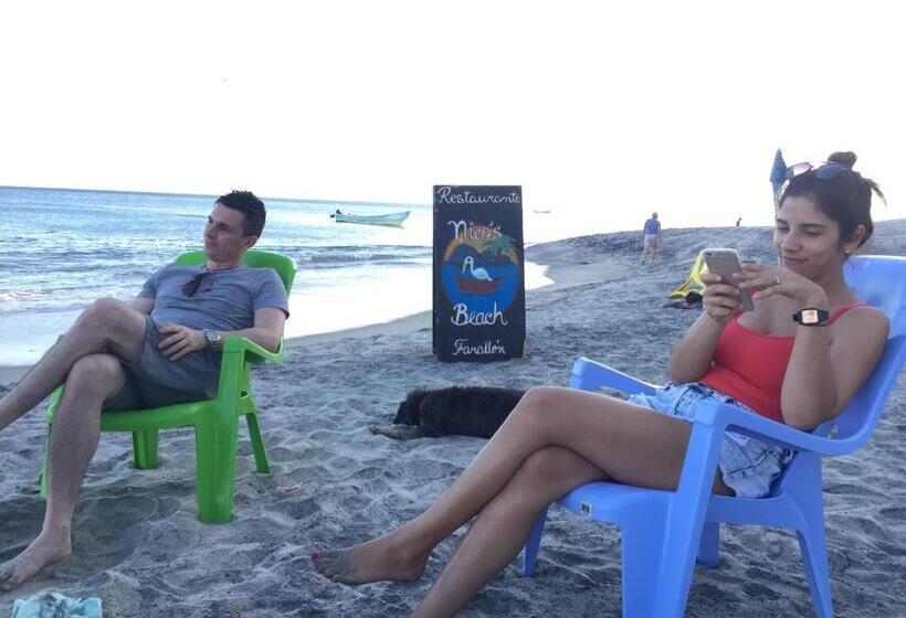 مبيت وإفطار Nico S Beach Panama