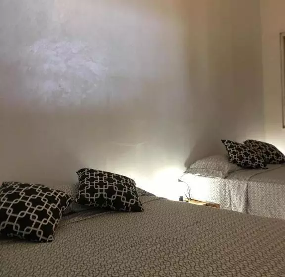 Aamiaismajoitus (B&B) Nico S Beach Panama