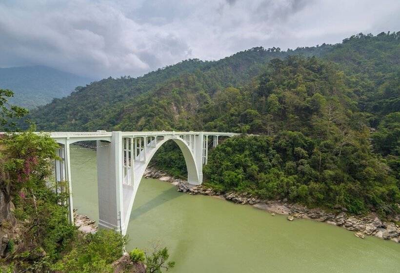 בית מלון כפרי Courtyard By Marriott Siliguri