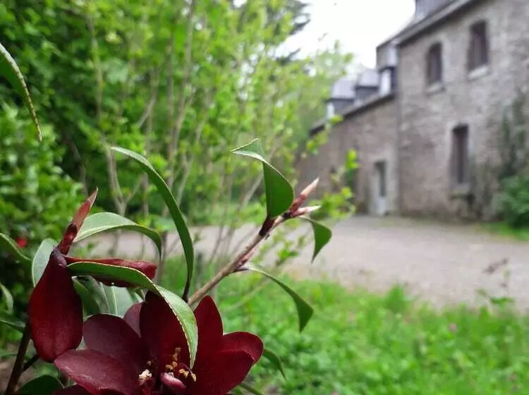 Hotelli Manoir Du Moustoir   Hôtel Les Empreintes