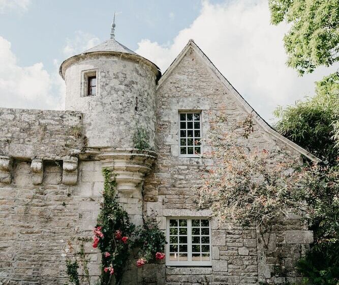 בית מלון כפרי Manoir Du Moustoir   Hôtel Les Empreintes