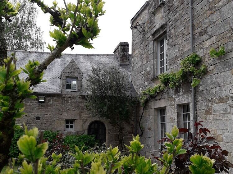 בית מלון כפרי Manoir Du Moustoir   Hôtel Les Empreintes