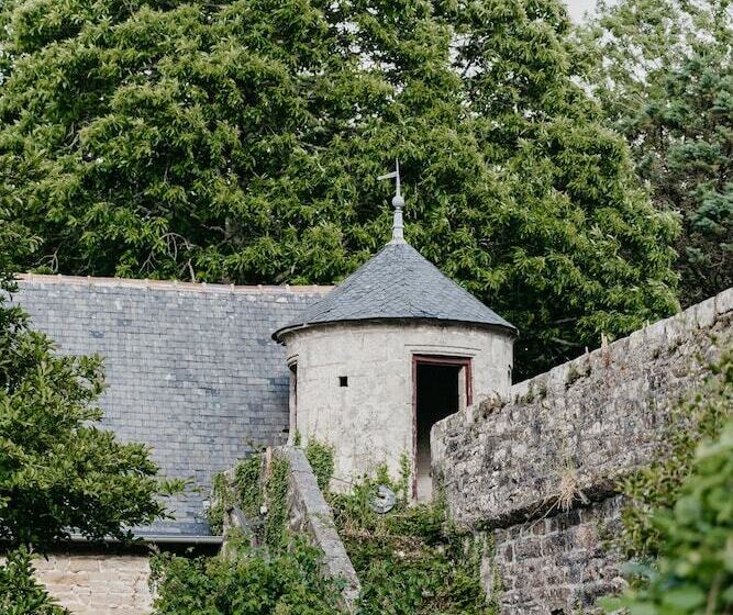 בית מלון כפרי Manoir Du Moustoir   Hôtel Les Empreintes