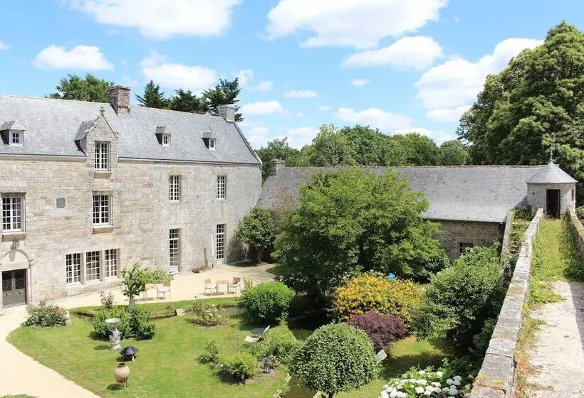 Hotelli Manoir Du Moustoir   Hôtel Les Empreintes