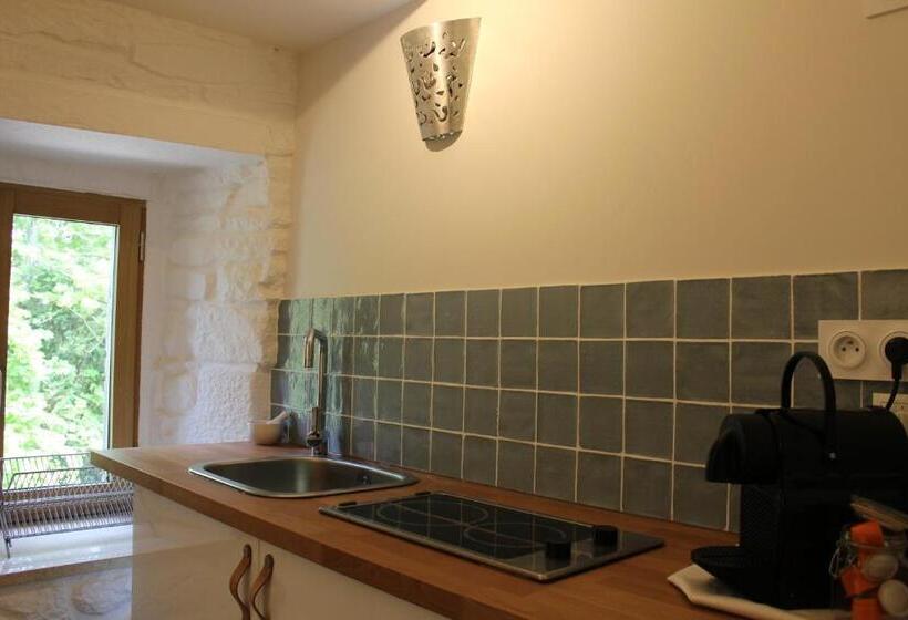 בית מלון כפרי Manoir Du Moustoir   Hôtel Les Empreintes