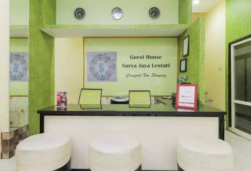 ペンション Reddoorz Near Taman Samarendah