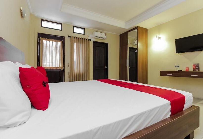بنسيون Reddoorz Near Taman Samarendah