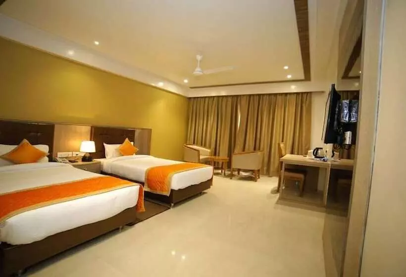 Dhamma Grand Hotel Resort