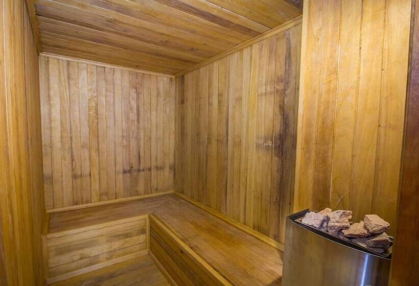 هتل Julieta Y El Mar