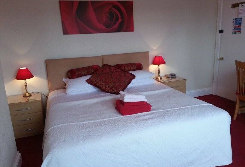 펜션 Montrose Guest House