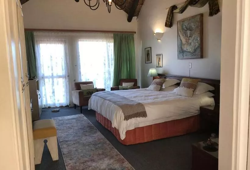 Aamiaismajoitus (B&B) Cycads On Sea Guest House