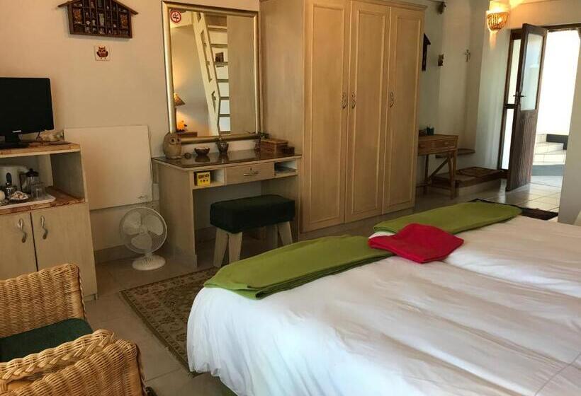 Bed & Breakfast Cycads On Sea Guest House