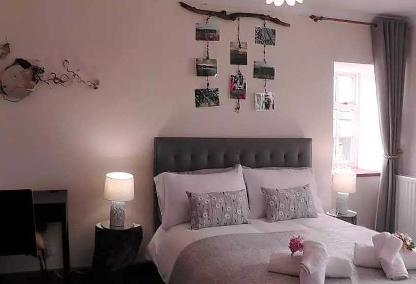 Aamiaismajoitus (B&B) Wagtail Lodge