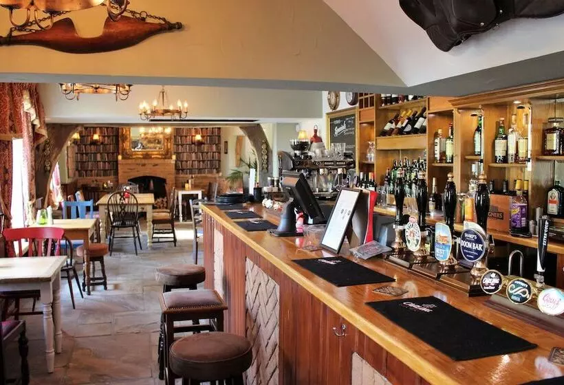 Hotelli The Coach And Horses