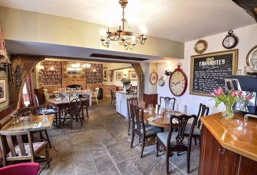 Hotelli The Coach And Horses