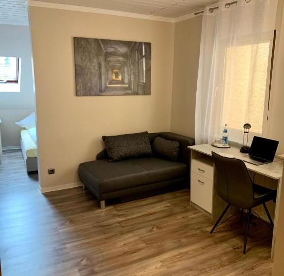 Отель Gästehaus Präsenzhof