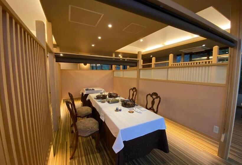 בית מלון כפרי Tsumugi