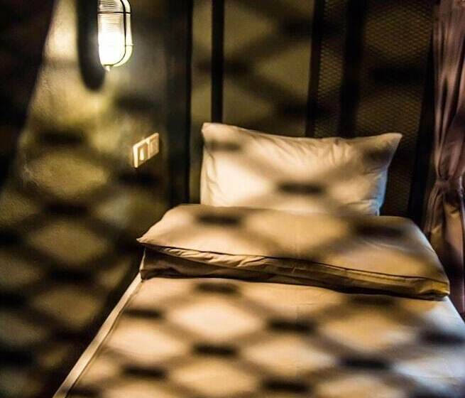 هاستل The Arbern Hotel X Bistro   Sha Extra Plus