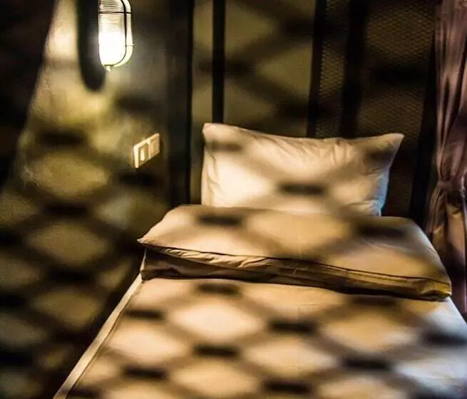 هاستل The Arbern Hotel X Bistro   Sha Extra Plus