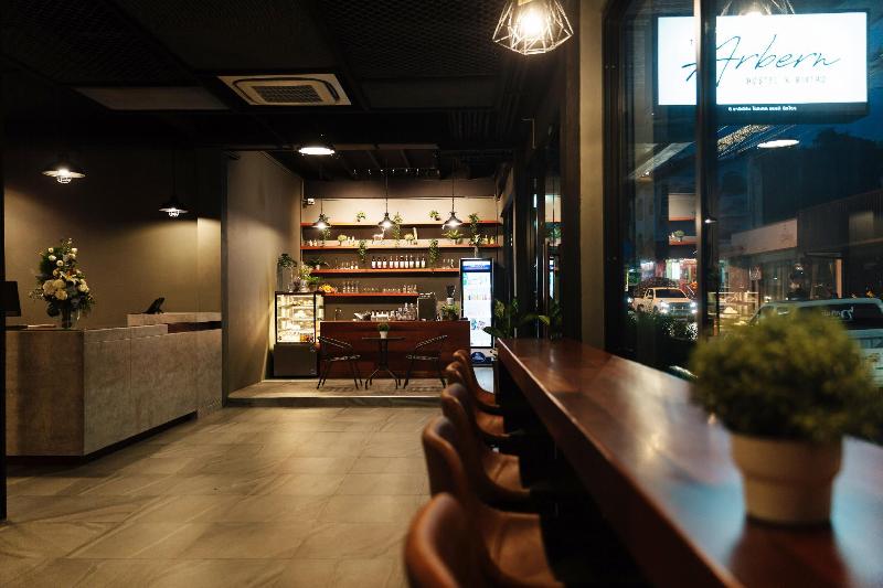 هاستل The Arbern Hotel X Bistro   Sha Extra Plus