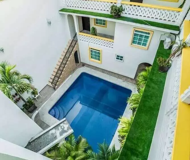 ホテル Casa Blanca