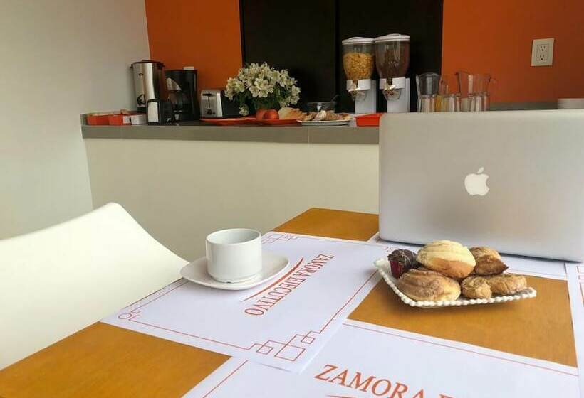هتل Zamora Ejecutivo Express