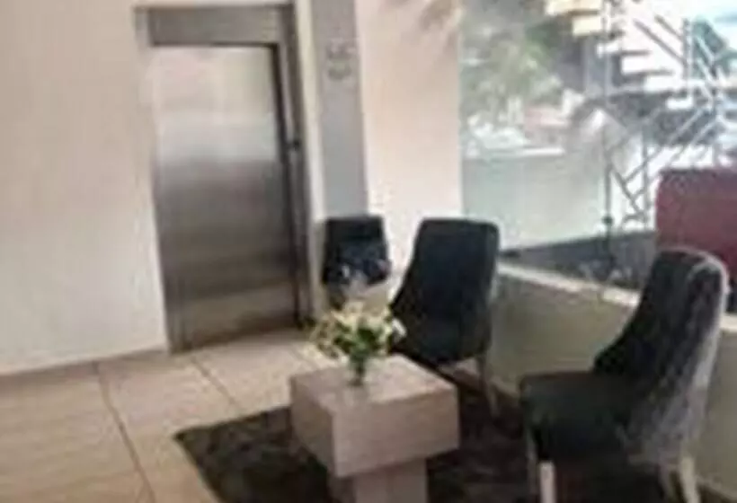 Hotelli Zamora Ejecutivo Express