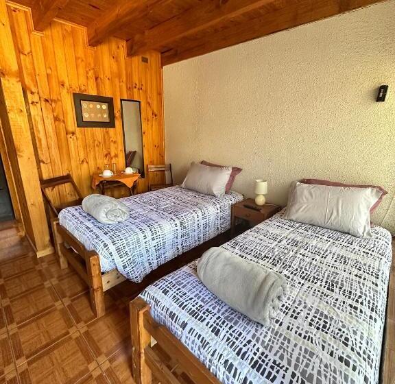 پانسیون Hostal Ipanema