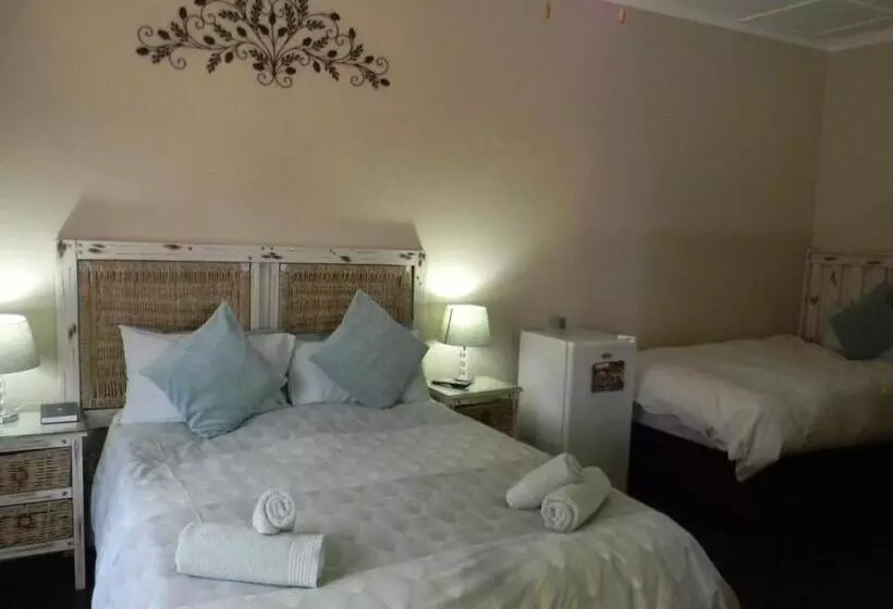 Majatalo Ridderspoor Guesthouse