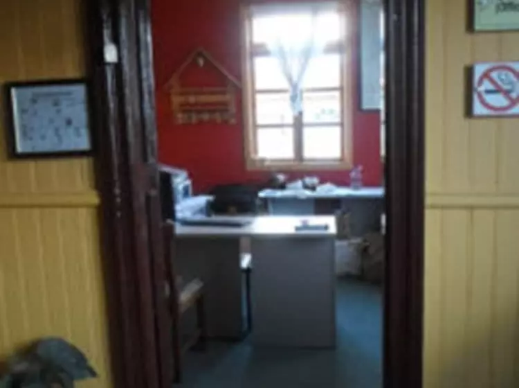 هاستل Hostal Ayelen