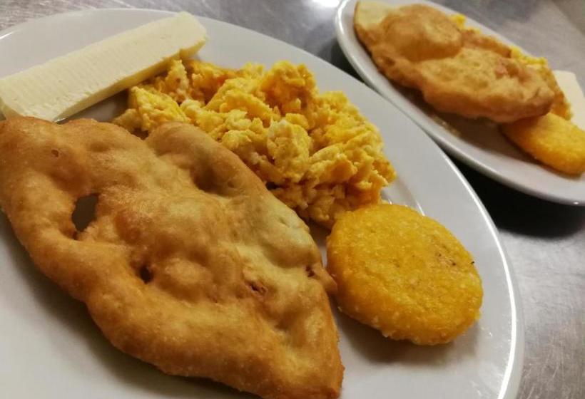 ベッドアンドブレックファースト Campestre