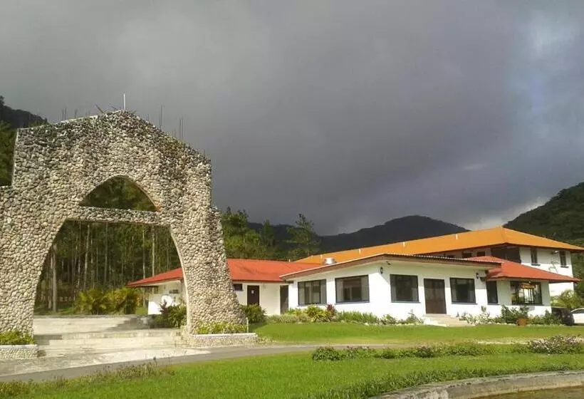 Aamiaismajoitus (B&B) Campestre