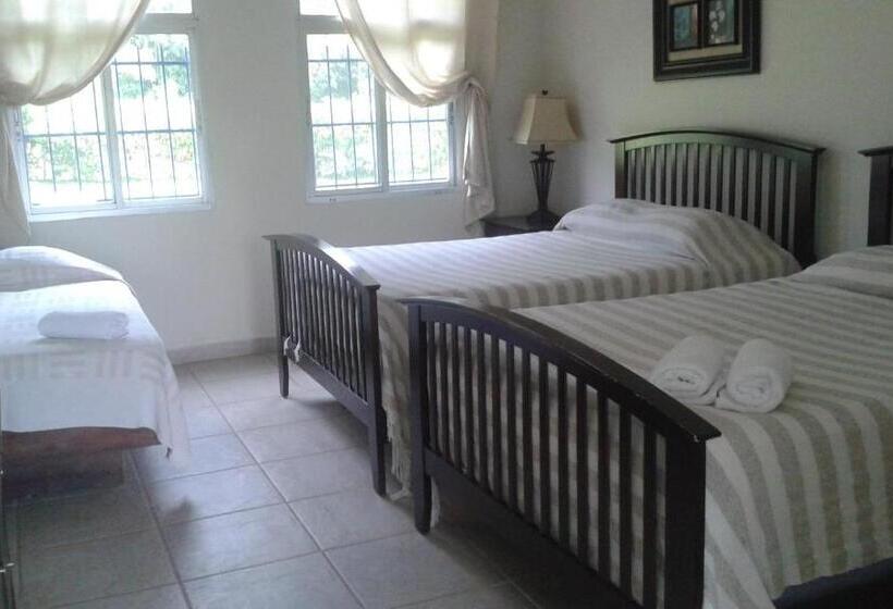 ベッドアンドブレックファースト Campestre